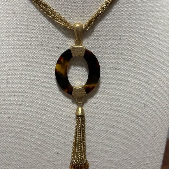Coldwater Creek Signed 7 Strand GoldTone Necklace with Amber Colored Pendant. - Picture 5 of 7